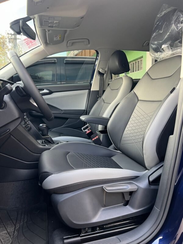 VW Taos